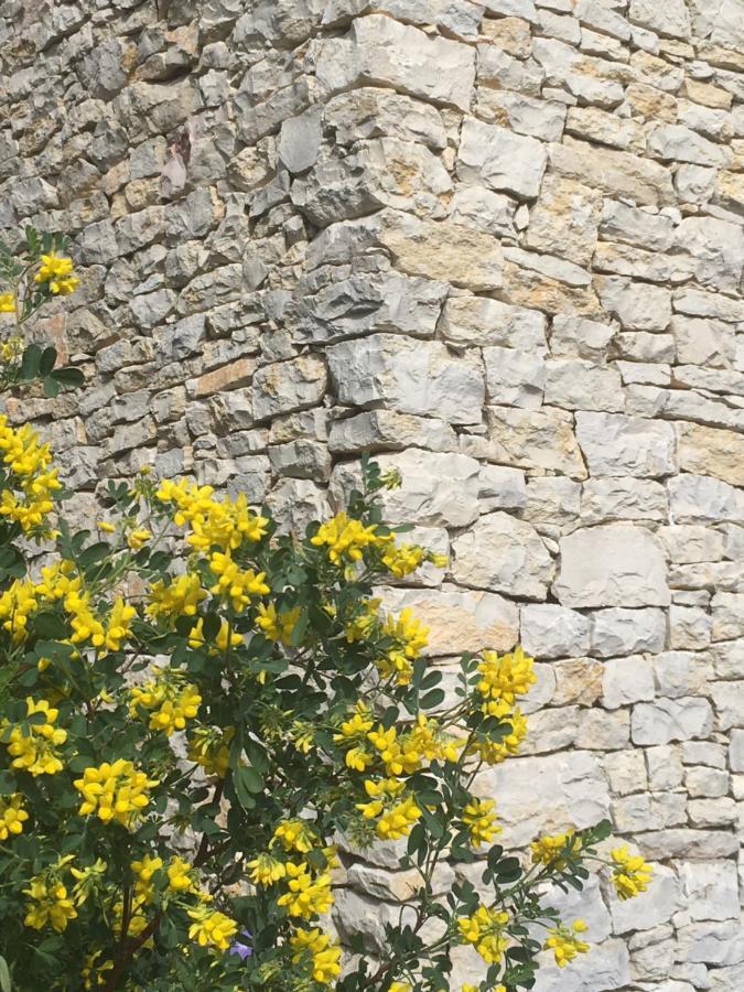 La Chambre Haute Nîmes Exteriör bild