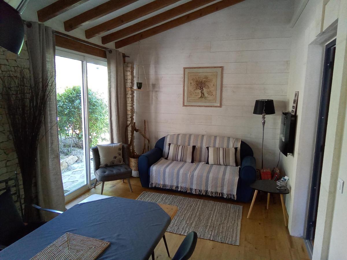 La Chambre Haute Nîmes Exteriör bild
