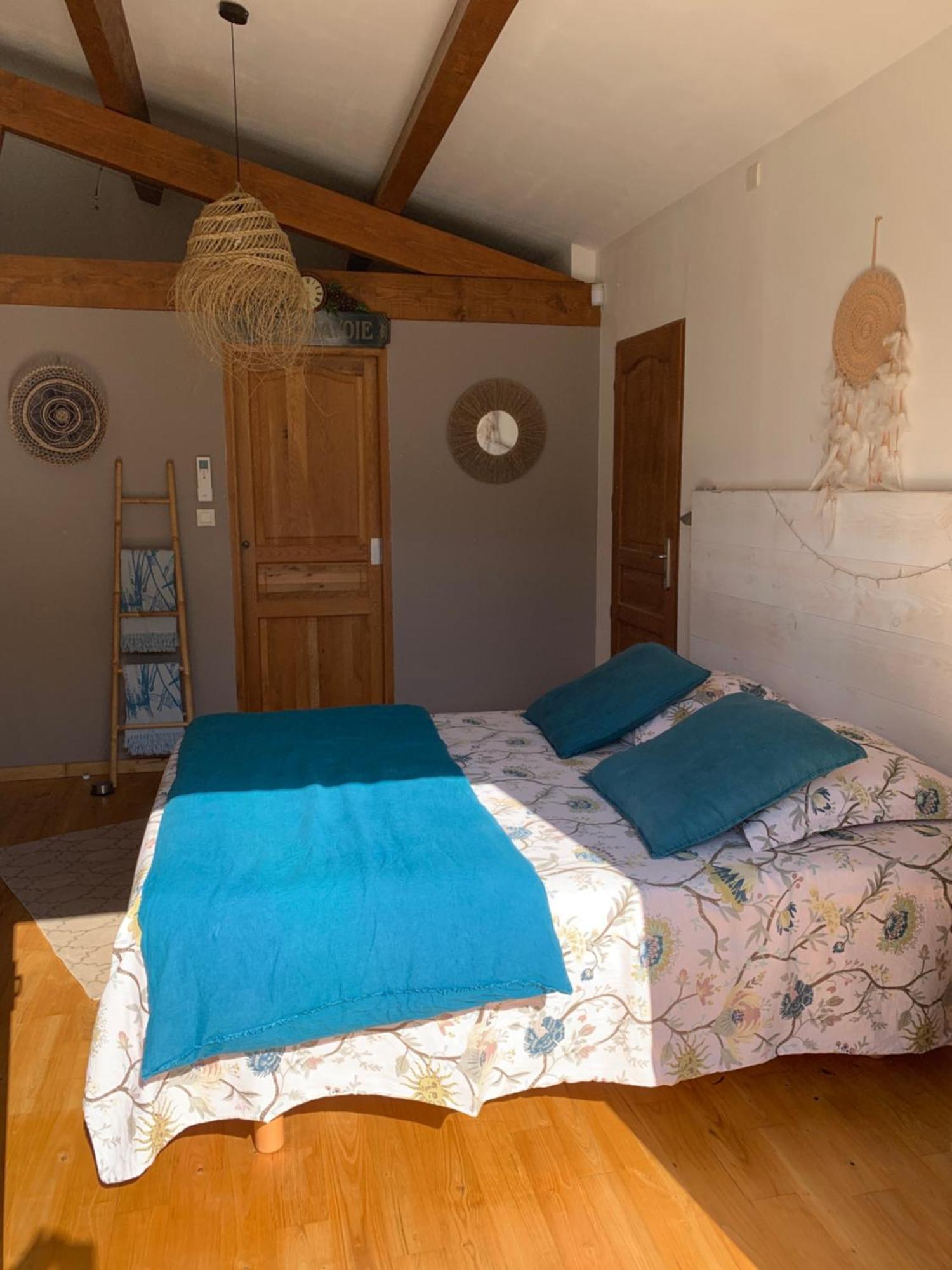 La Chambre Haute Nîmes Exteriör bild