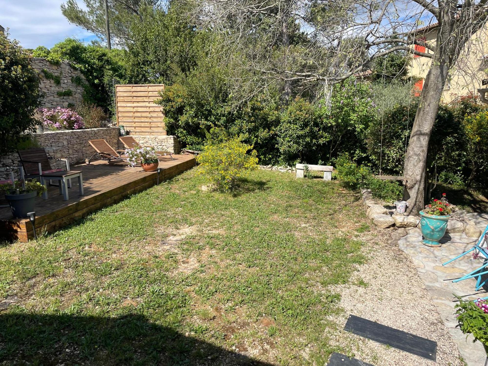 La Chambre Haute Nîmes Exteriör bild
